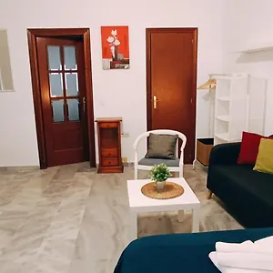 Estudios Santos Málaga